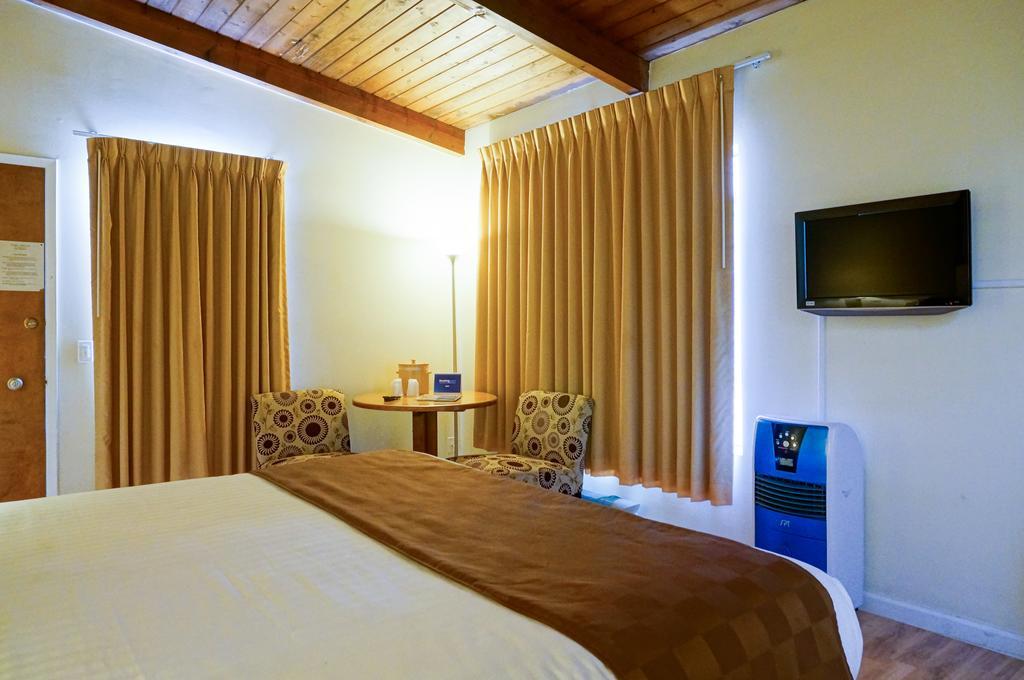 Pacific Crest Hotel Santa Bárbara Habitación foto